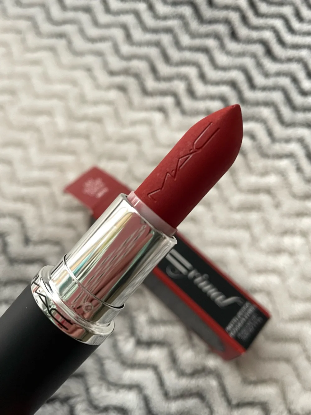 BNIB! MAC Cosmetics MACximal Matte Lipstick in Shade ‘Sugar Dada’ 90s - Picture 7 of 9